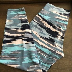 AERIE WORK OUT ANKLE LEGGINGS